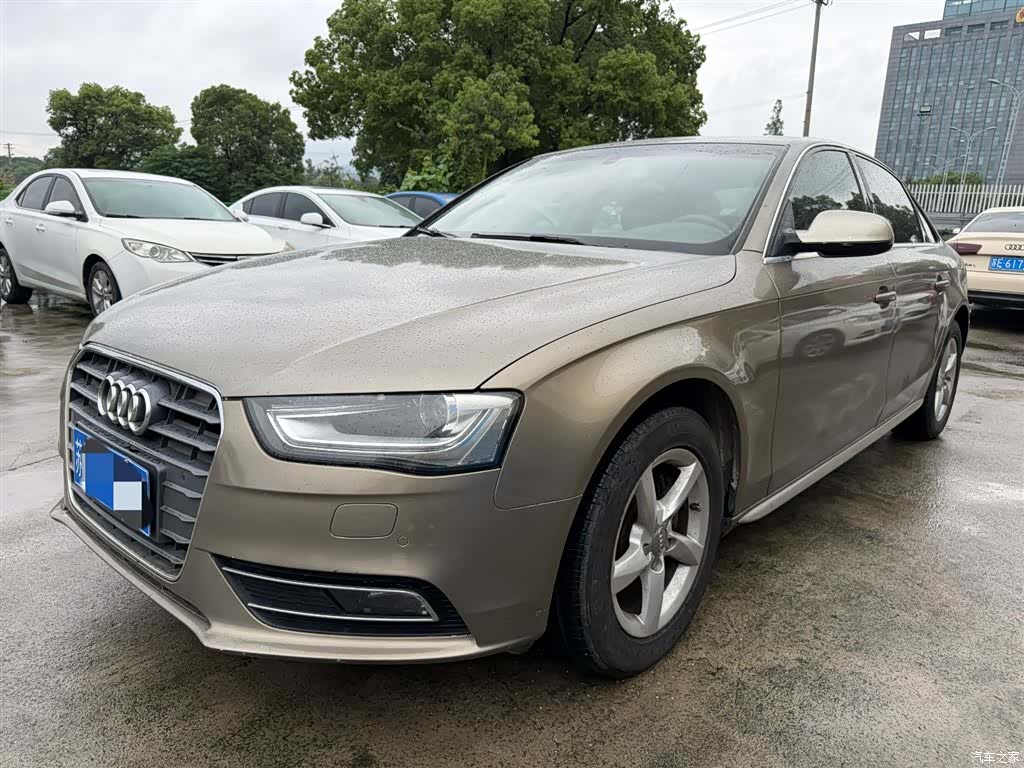 Audi A4L, 2012 1
