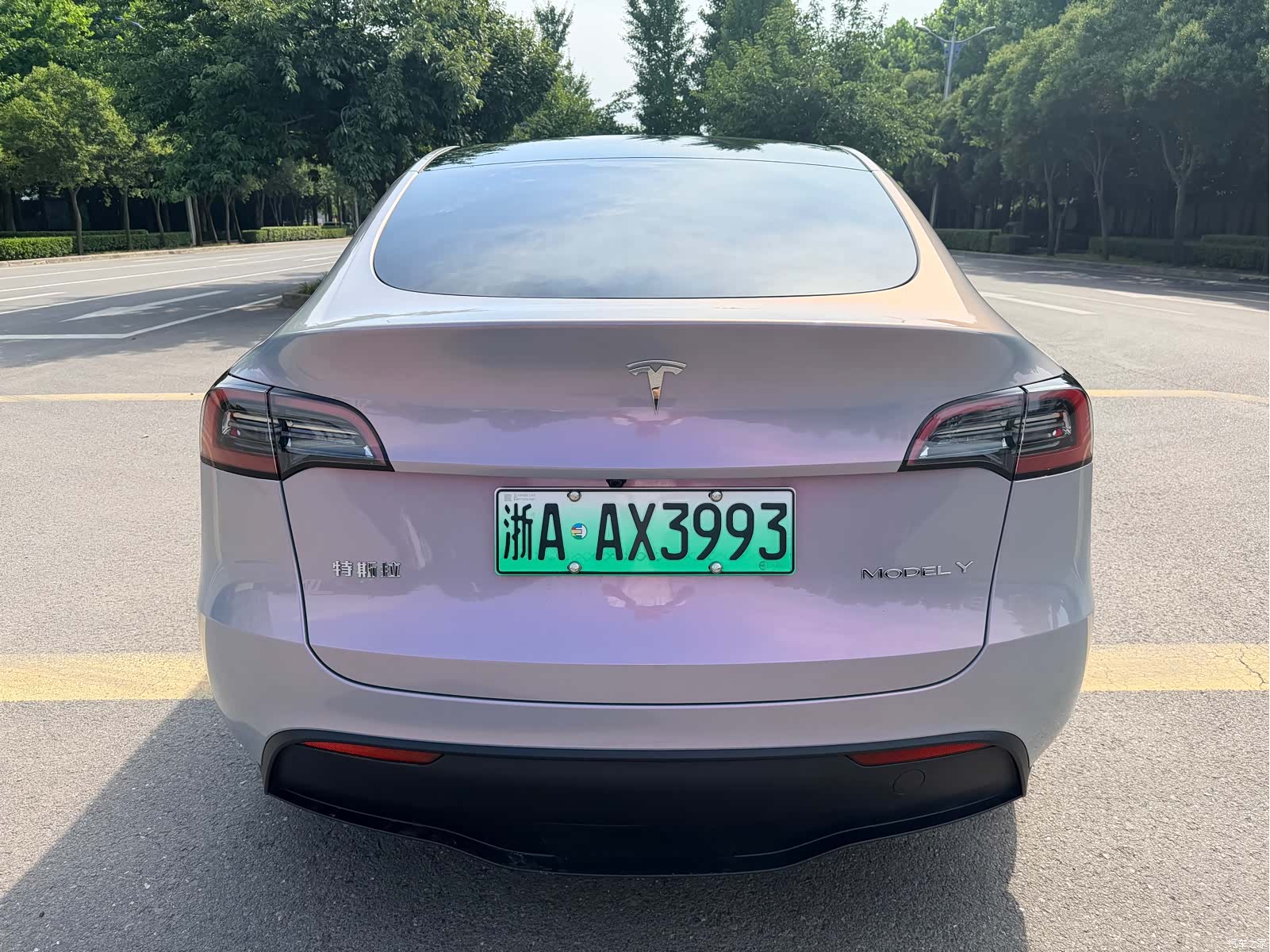 Tesla Model Y, 2024 9