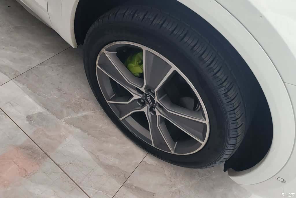 Audi Q5L, 2022 6