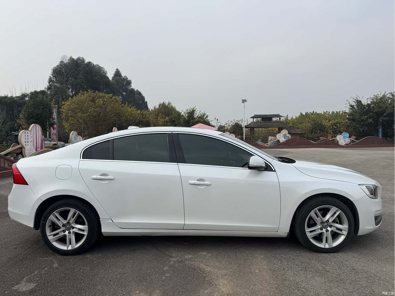 Volvo S60, 2016 8