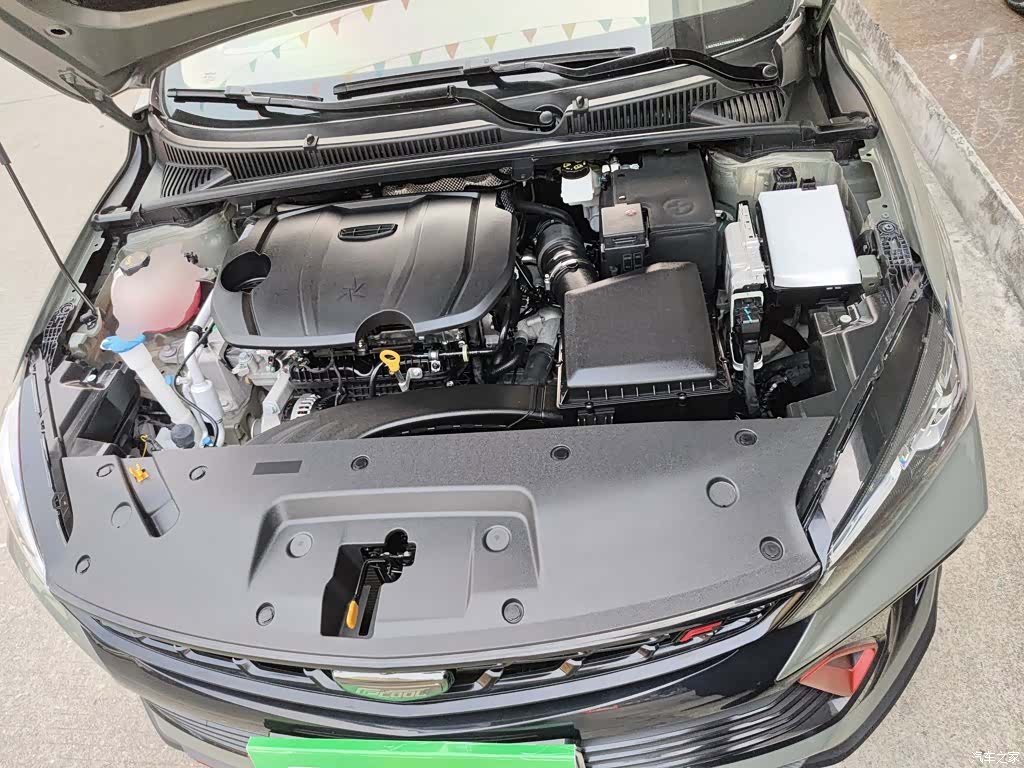 Geely Binray, 2023 20