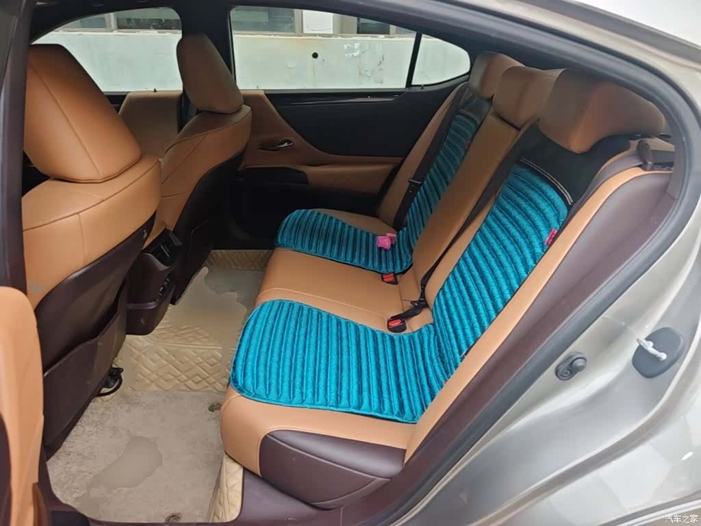 Lexus ES, 2020 17