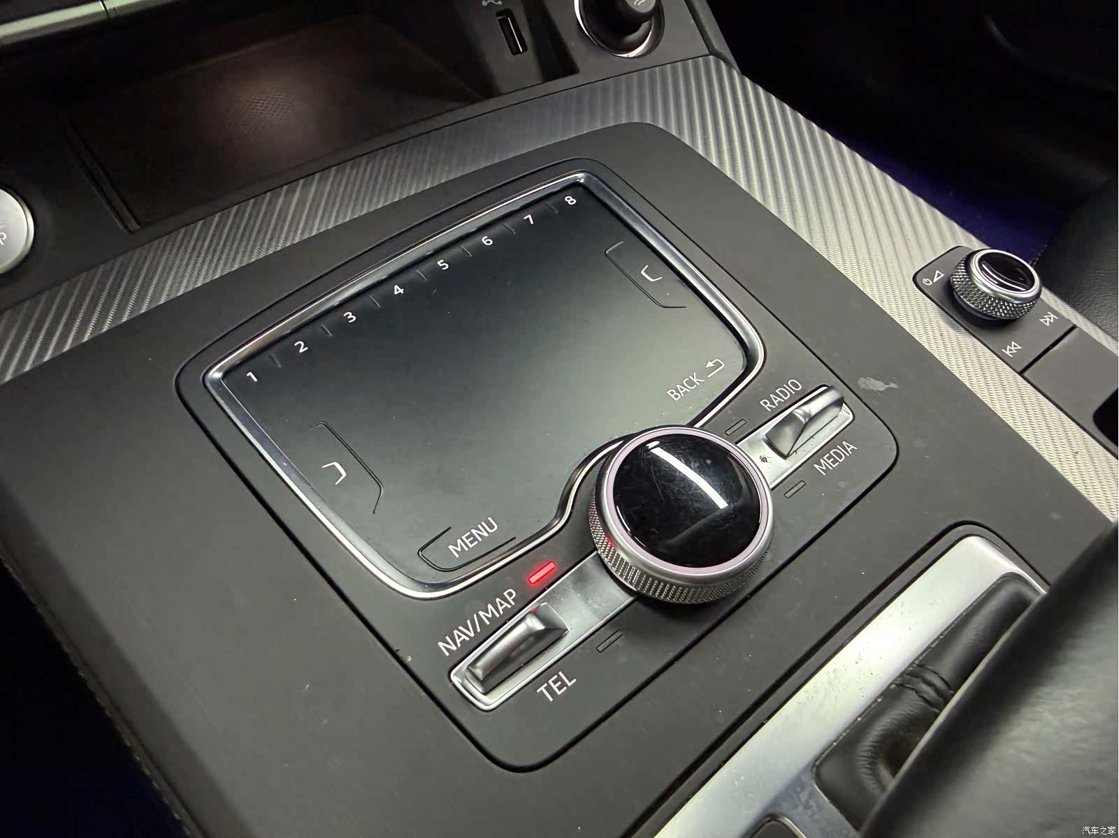 Audi Q5L, 2021 17