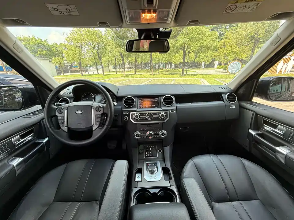 Land Rover discover