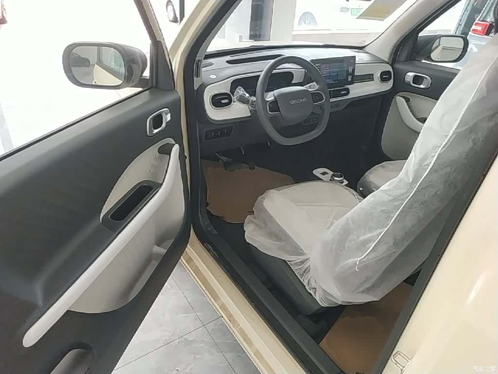 Geely Panda, 2026 16