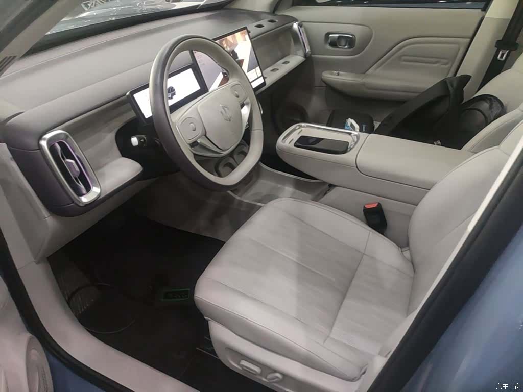 Leapmotor B10, 2025 15