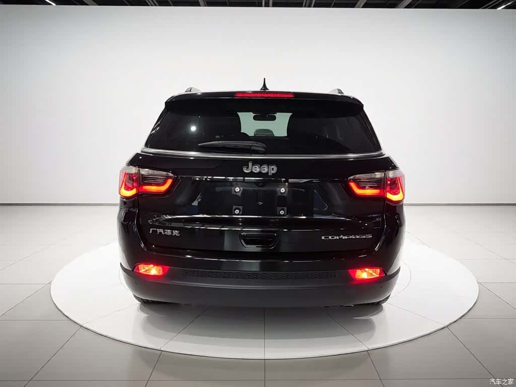 Jeep Compass, 2021 4