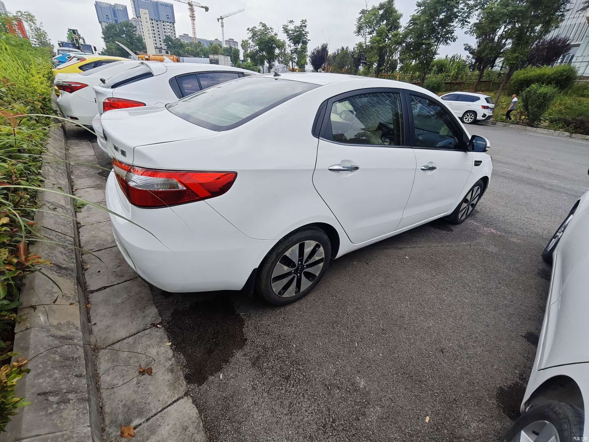 Kia K2, 2012 7