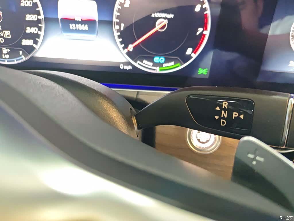 Mercedes-Benz E-Class, 2020 14