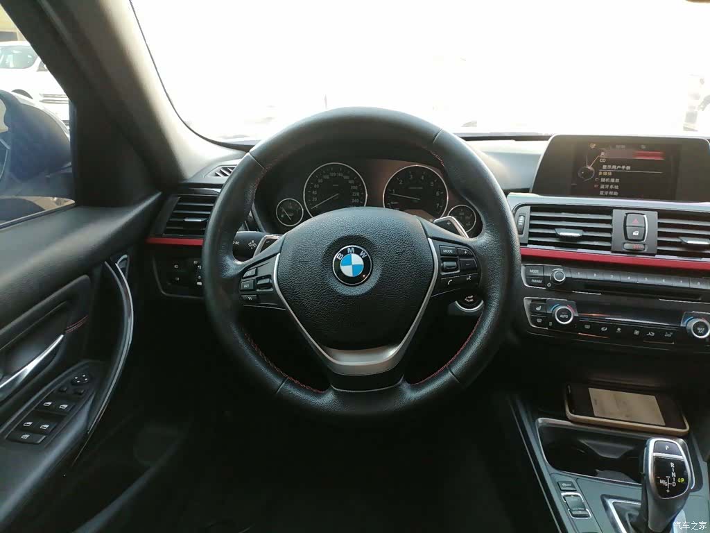 BMW 3 Series, 2014 11
