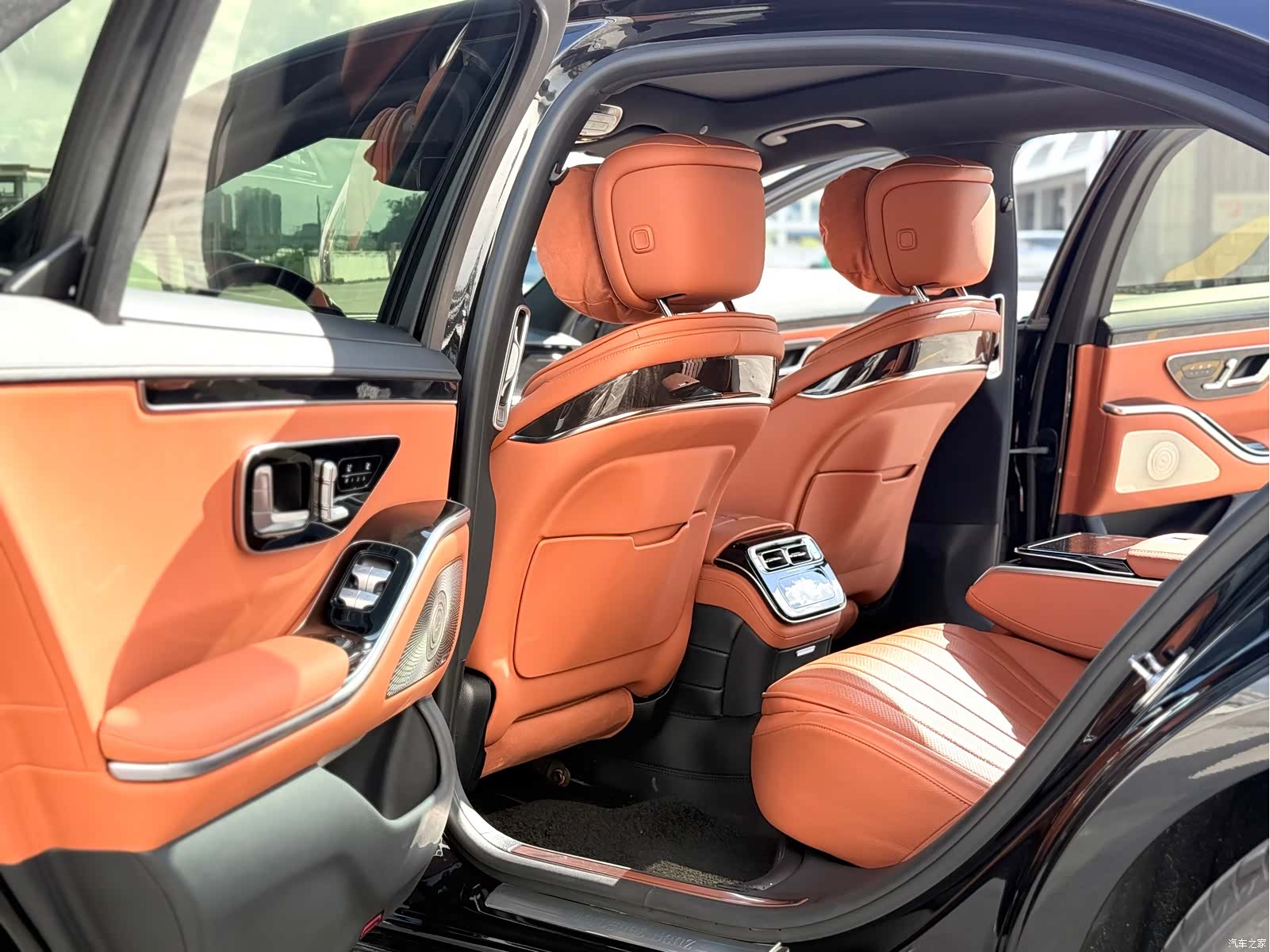 Mercedes-Benz S-Class, 2024 все фото