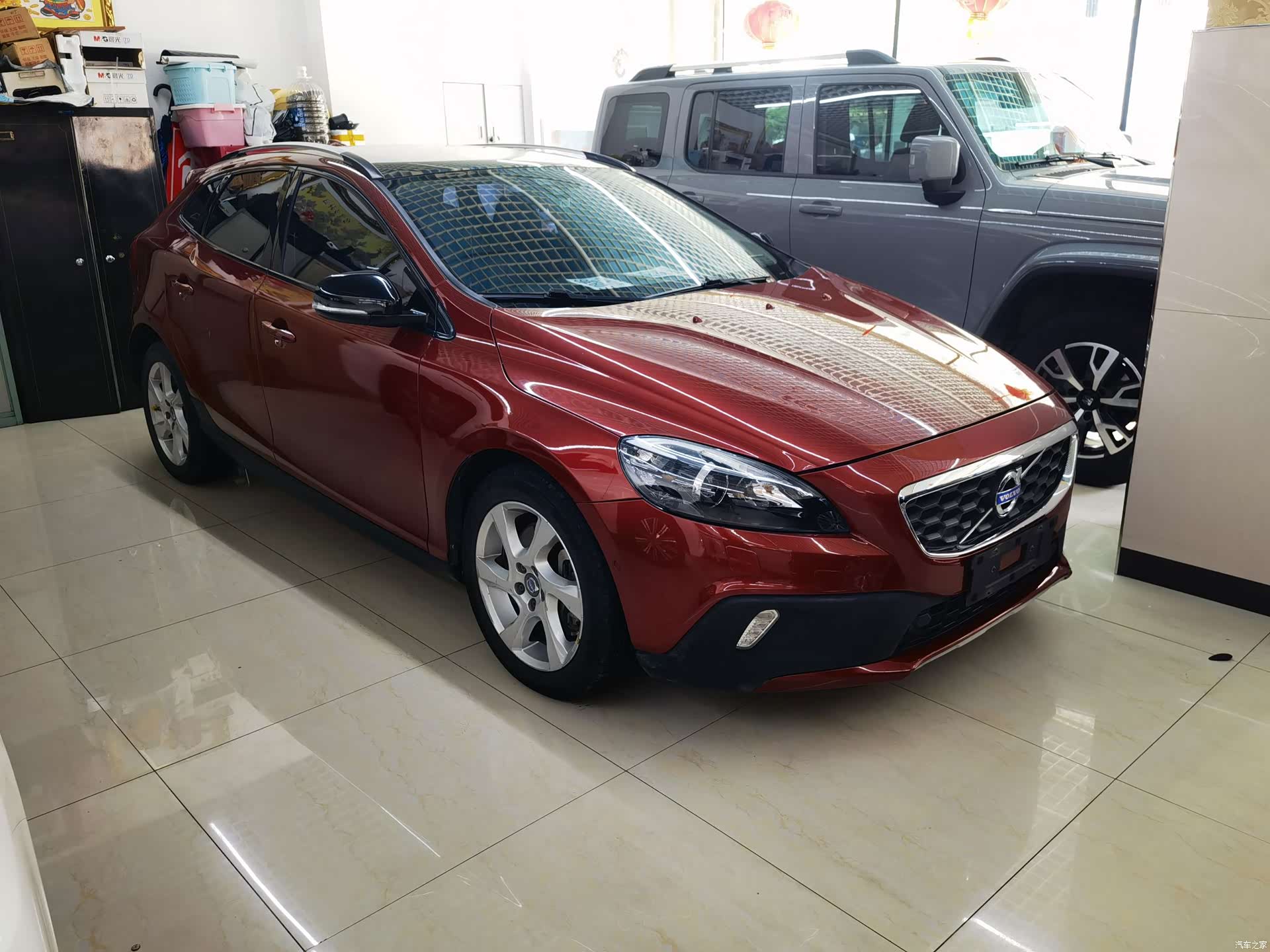 Volvo V40, 2014 3
