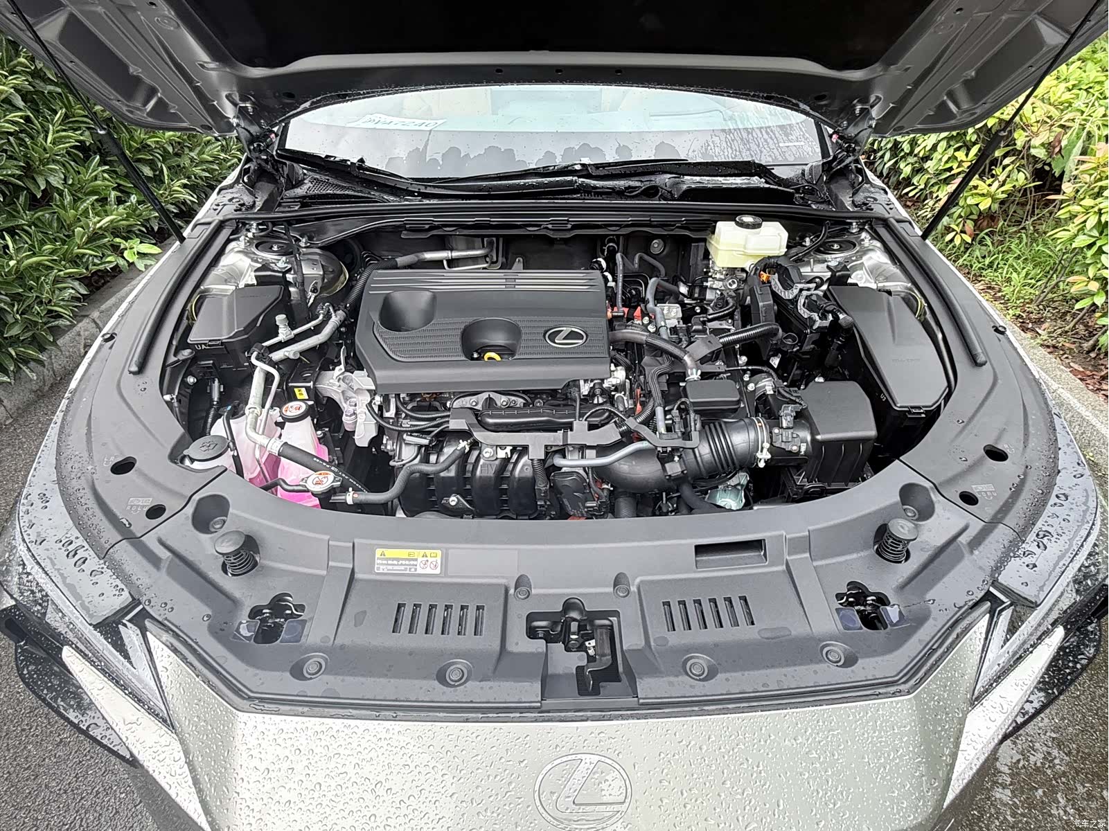 Lexus ES, 2026 13