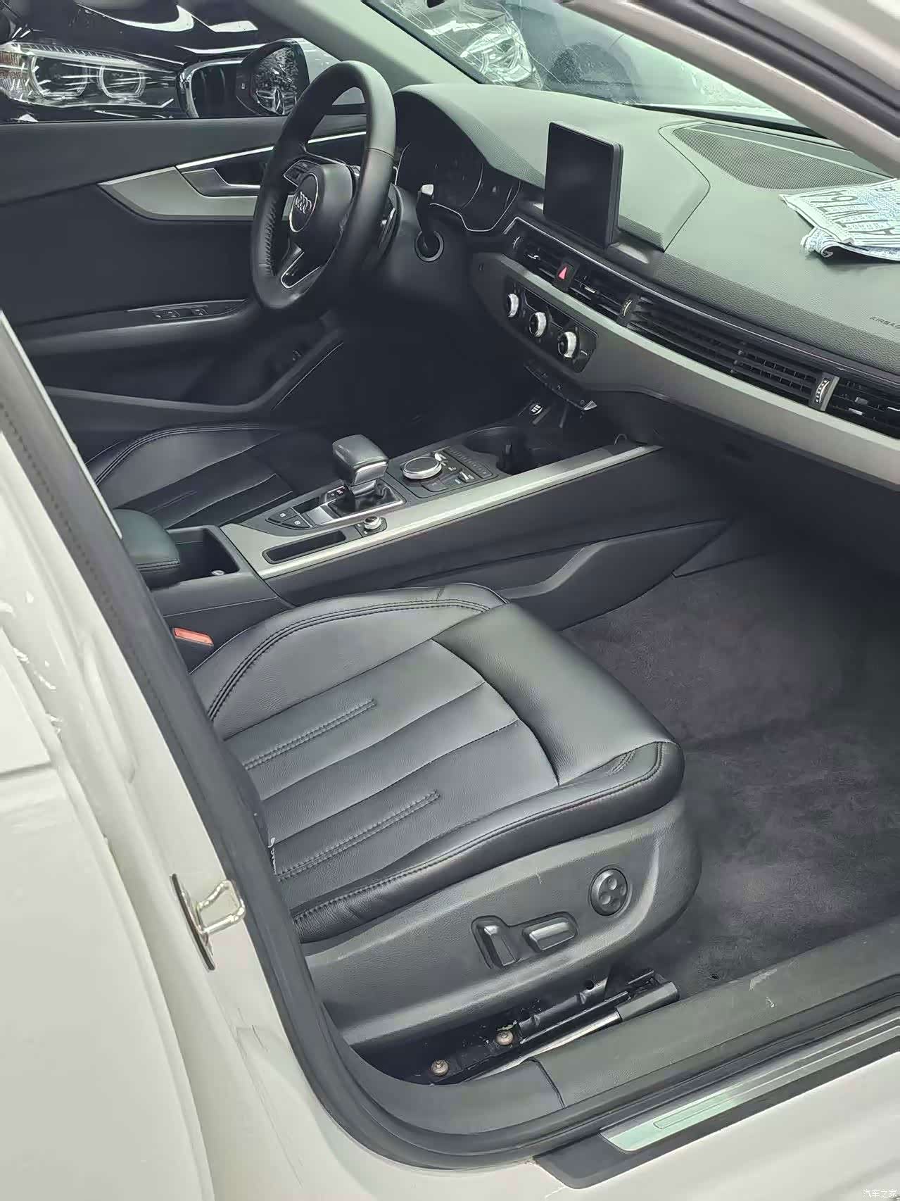 Audi A4L, 2018 9