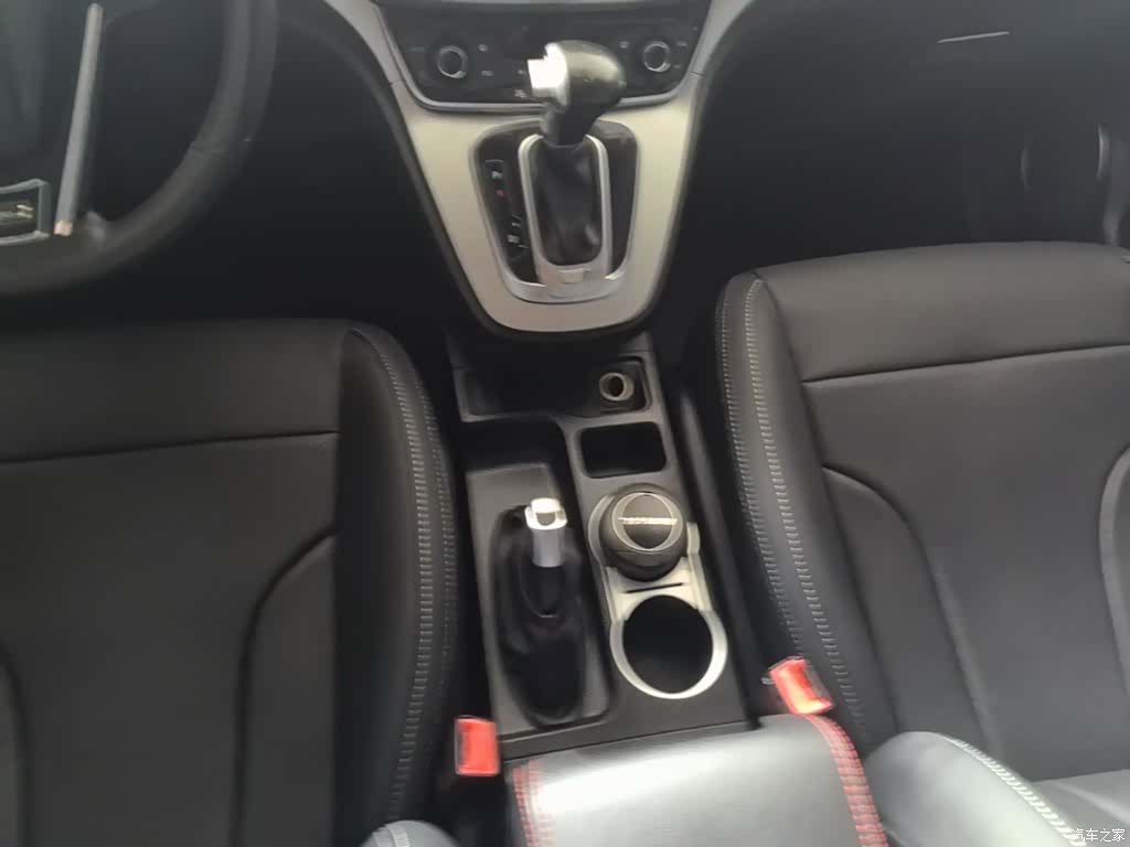 Haval M6, 2018 14