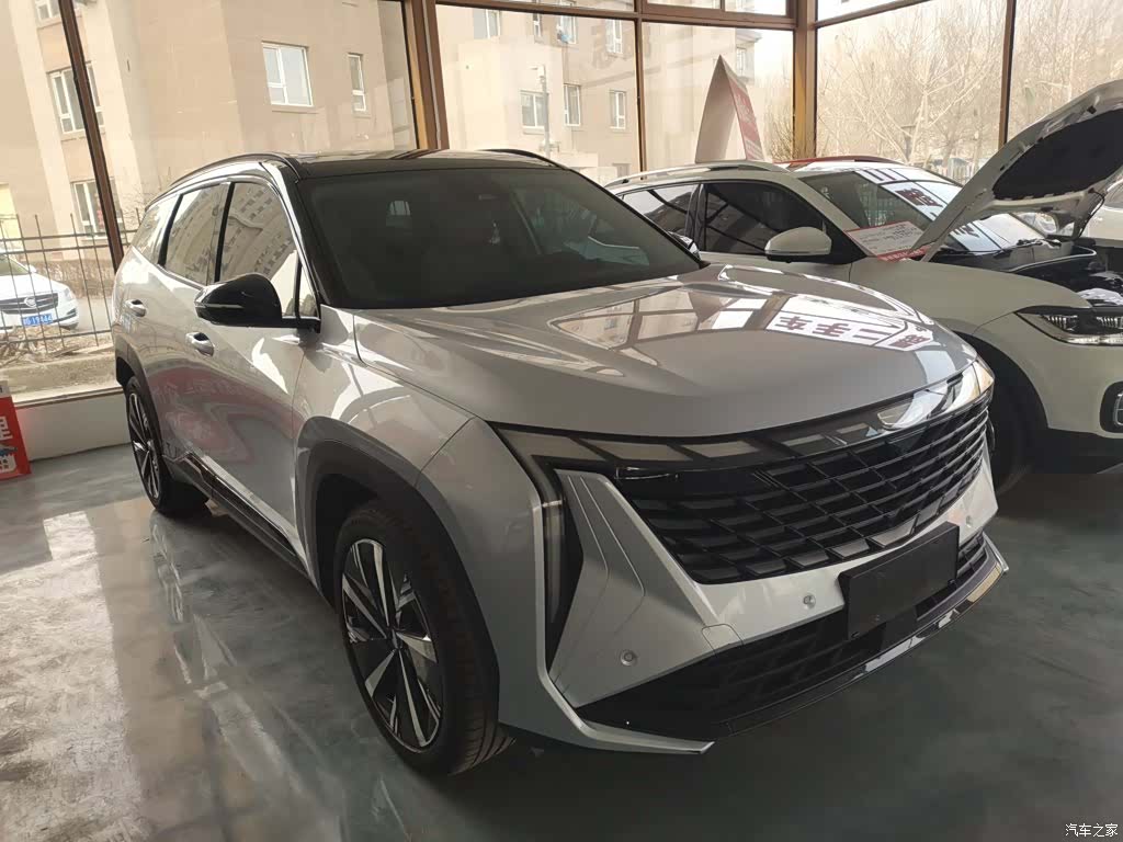 Geely Boyue, 2023 4
