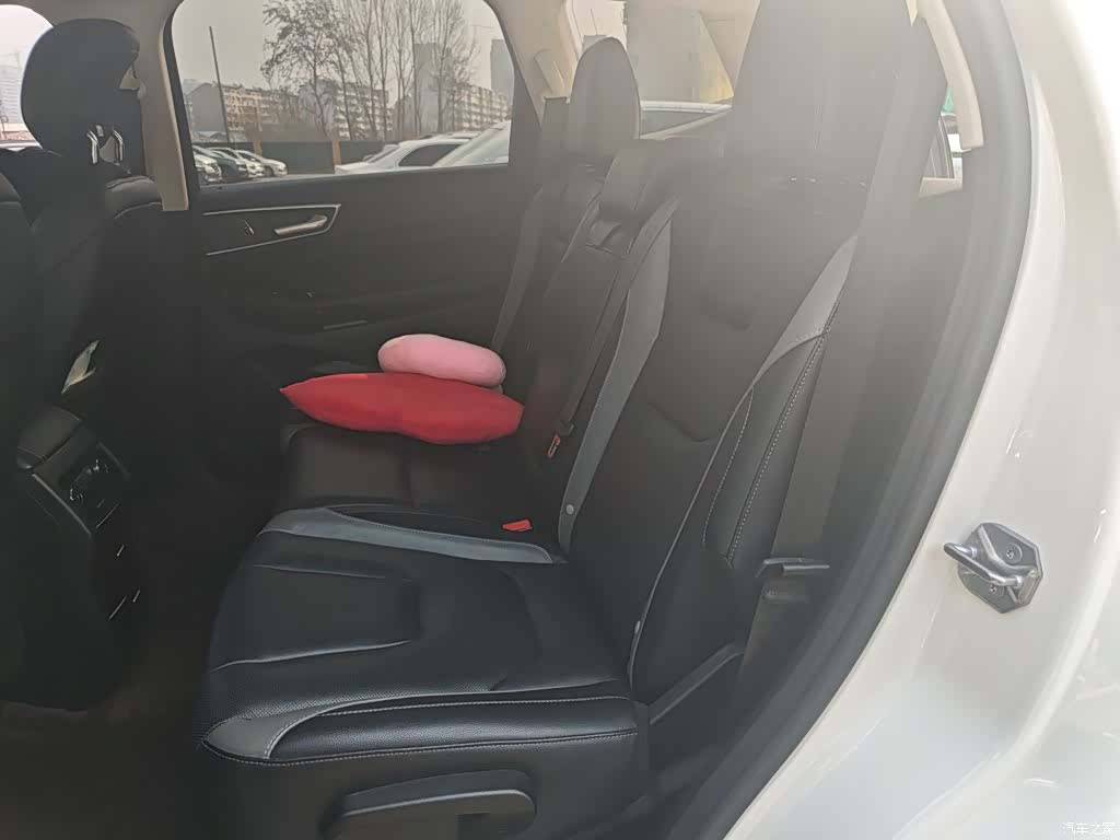 Ford Edge, 2019 15