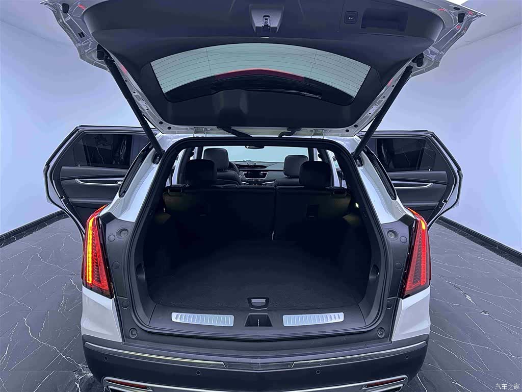Cadillac XT5, 2022 7