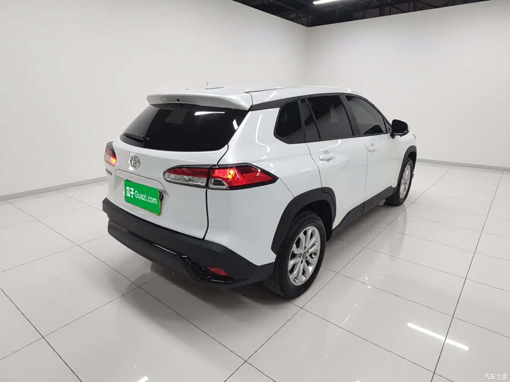 Toyota Frontlander, 2023 все фото