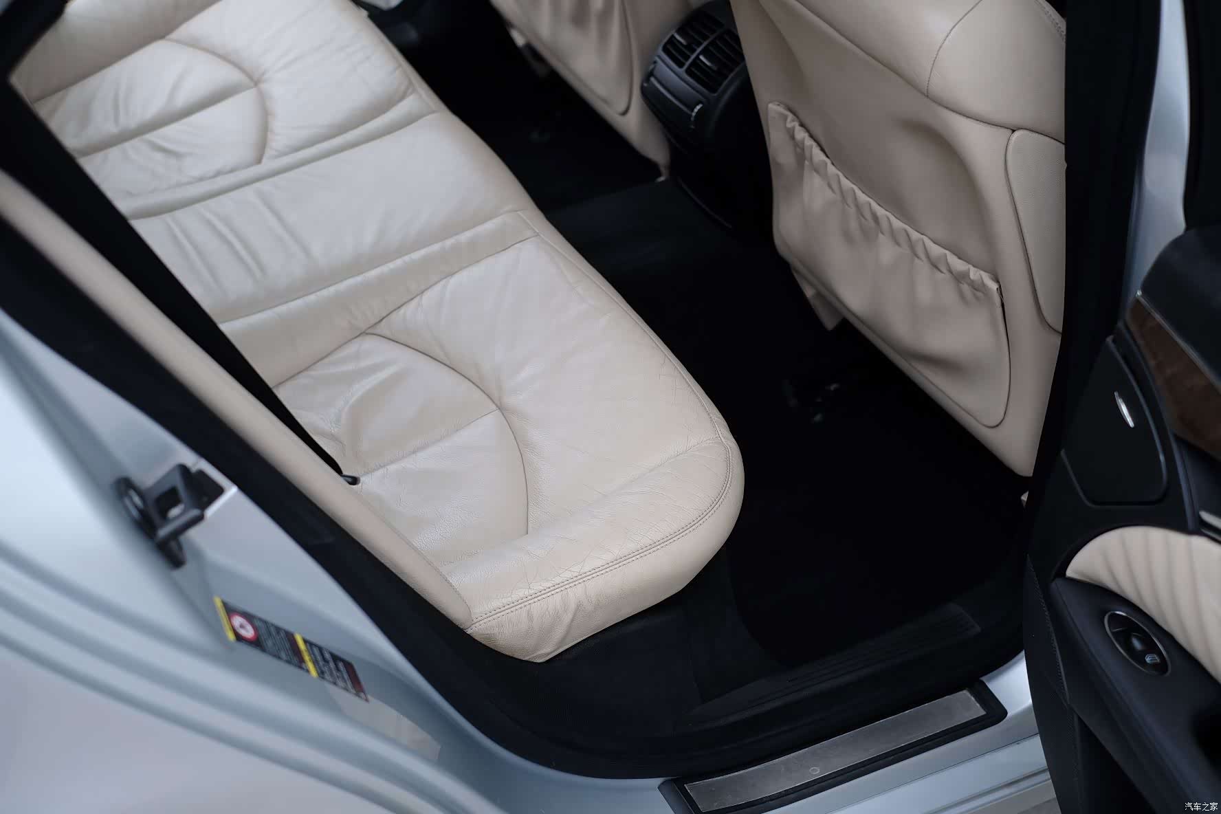 Mercedes-Benz E-Class, 2009 43