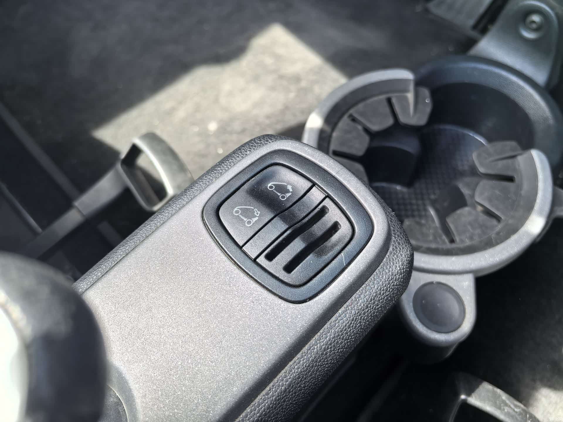 Smart Fortwo, 2015 19