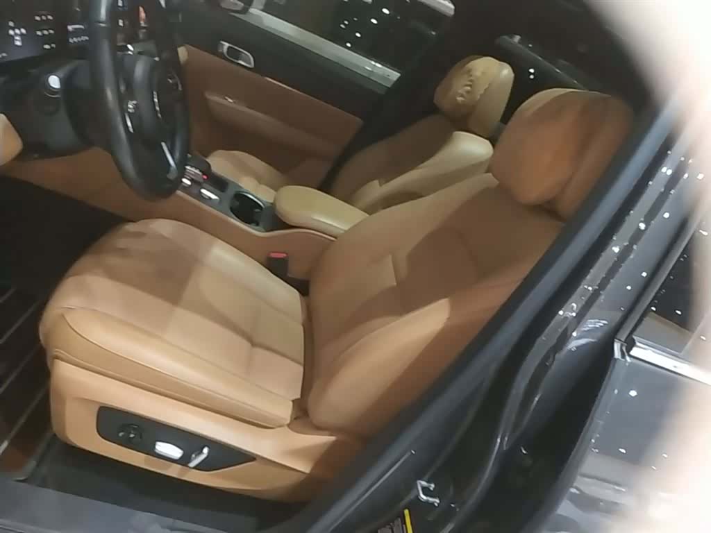 Li Auto ONE, 2022 15