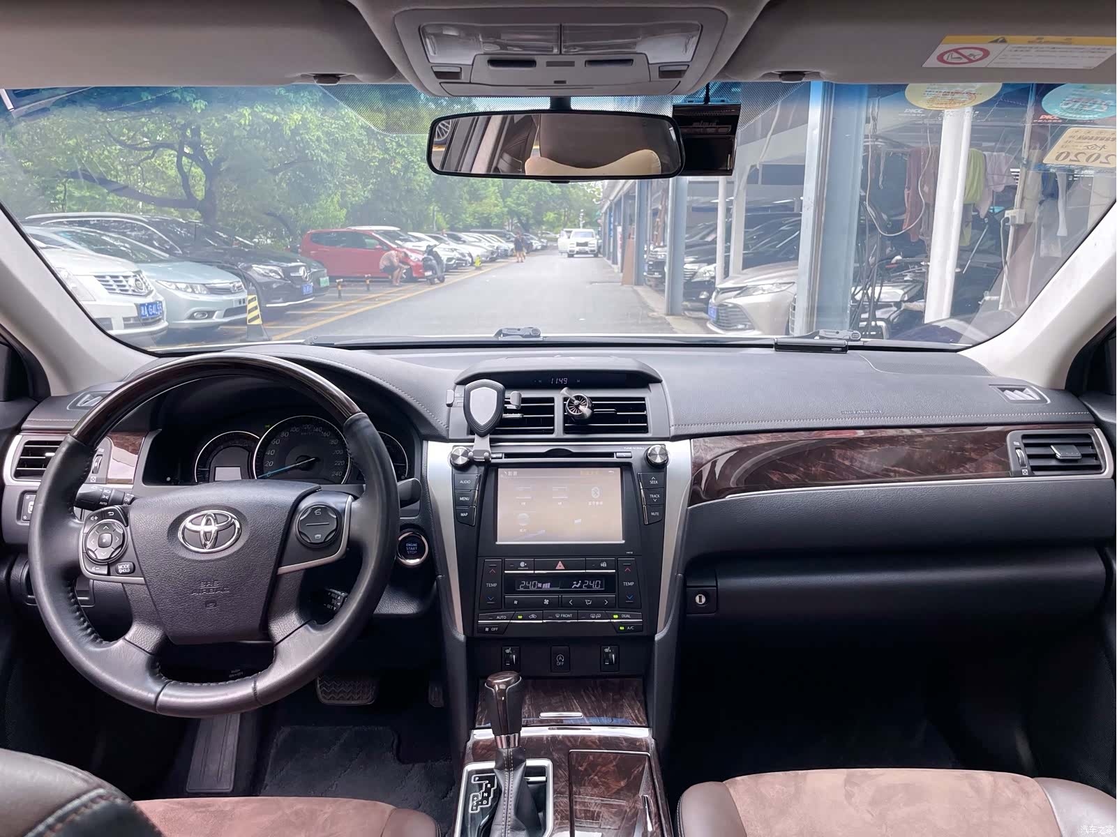 Toyota Camry, 2016 10