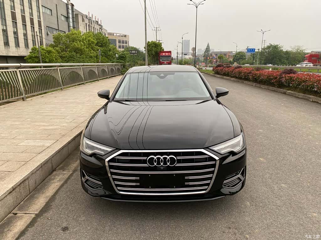 Audi A6L, 2022 4