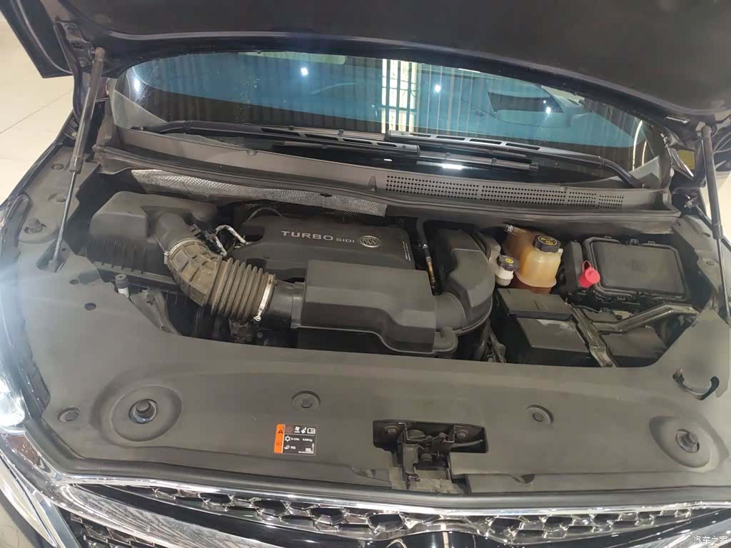 Buick GL8, 2021 20