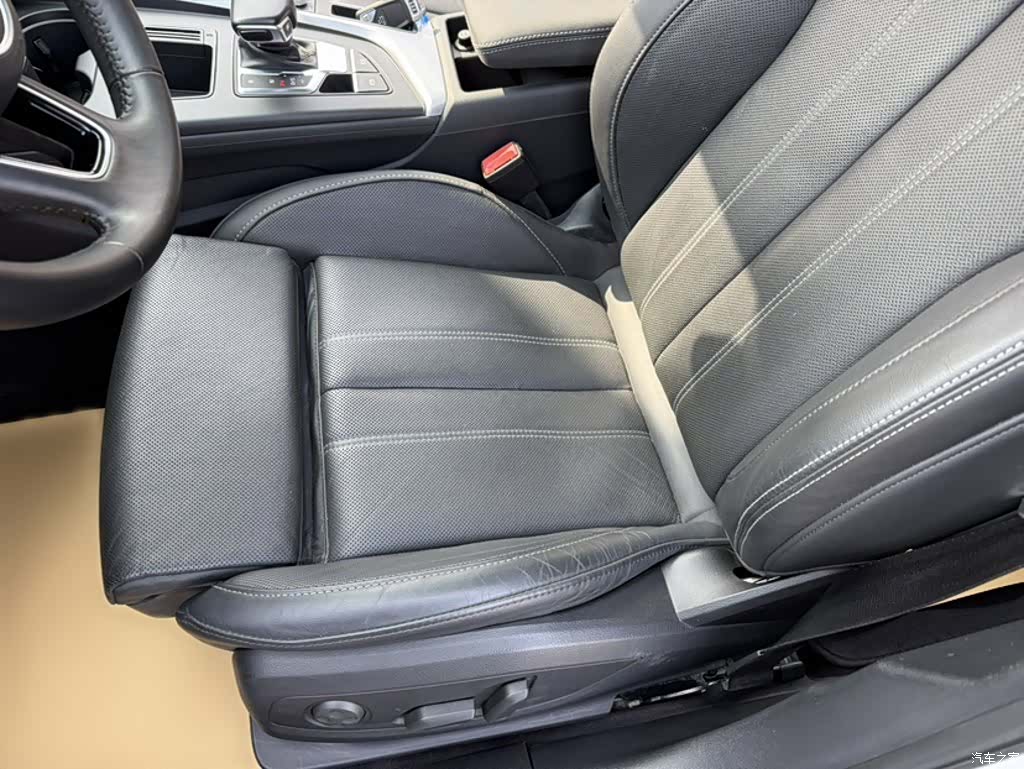 Audi A4L, 2020 7