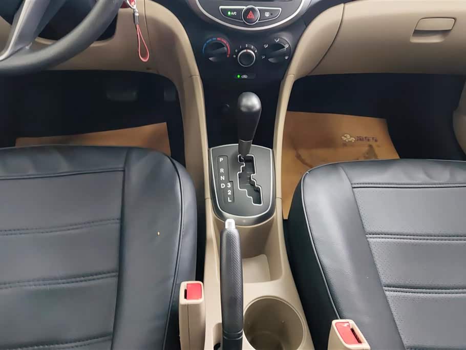 Hyundai Rena Hyundai Rena