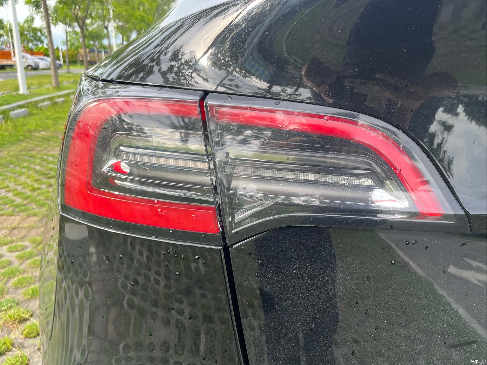 Tesla Model Y, 2022 10