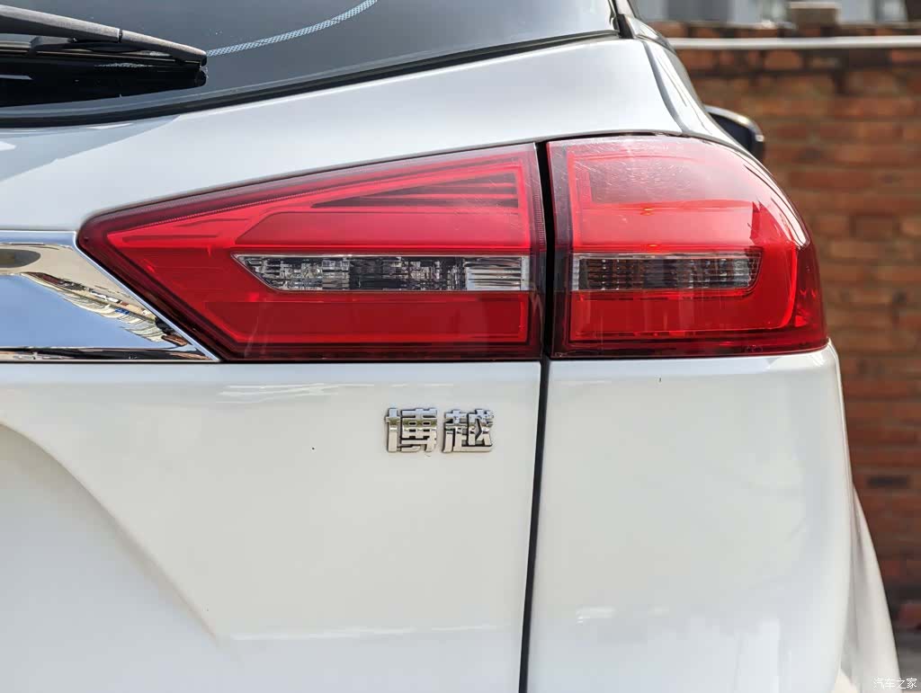 Geely Boyue, 2017 23