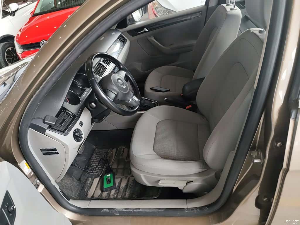 Volkswagen Bora, 2015 15