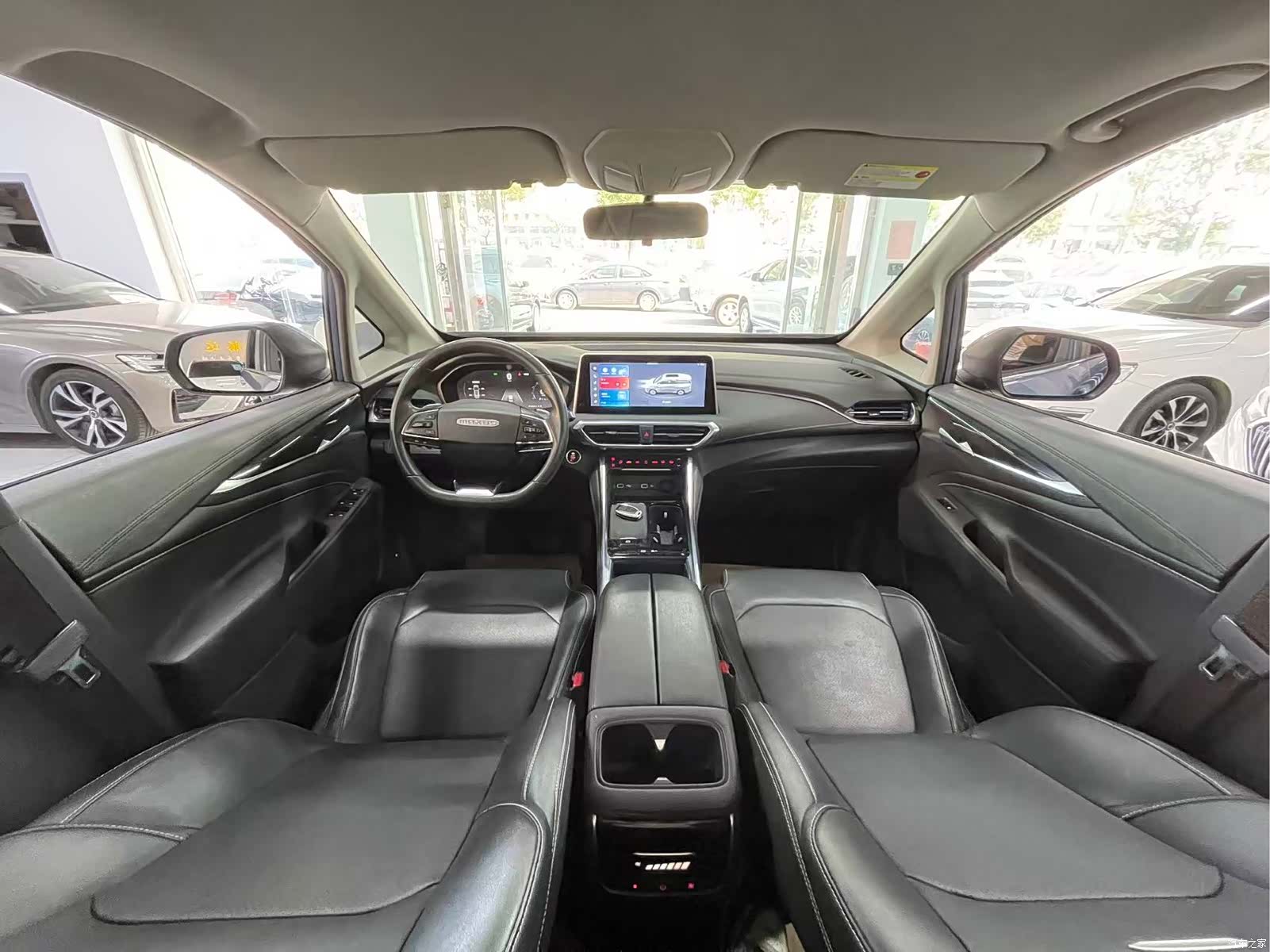 Maxus G50, 2022 8
