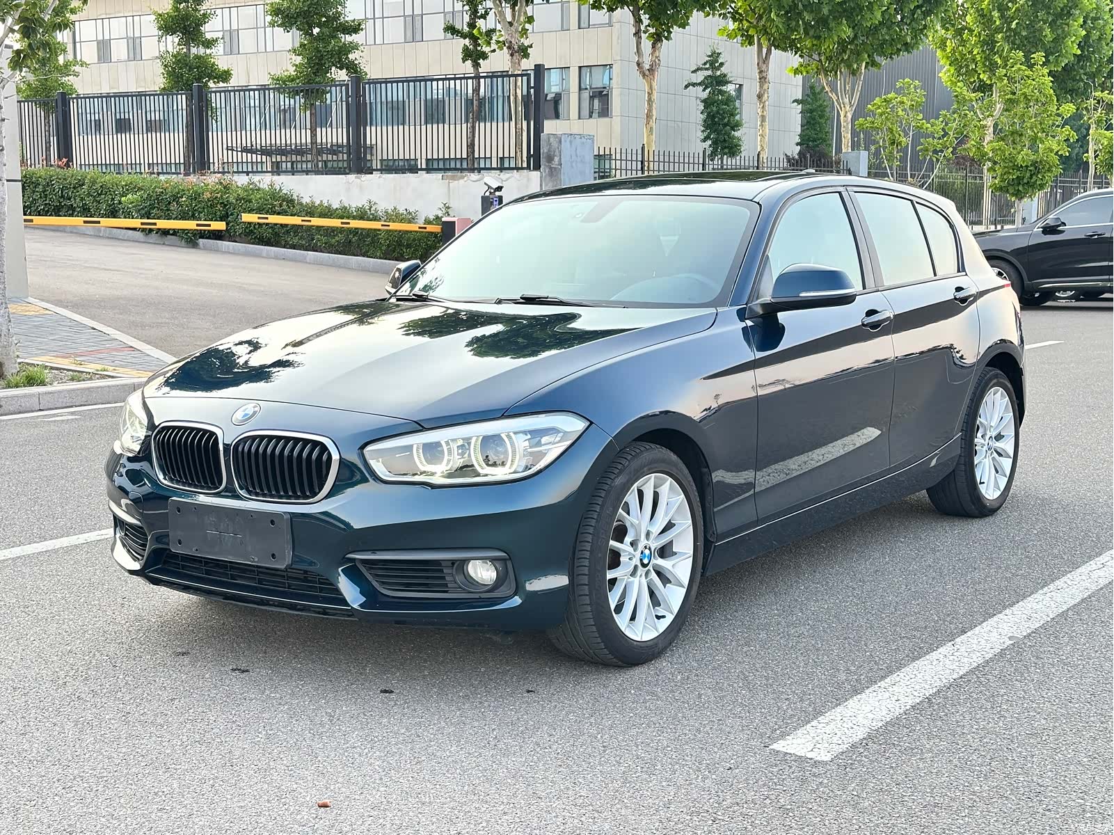BMW 1 Series, 2016 1