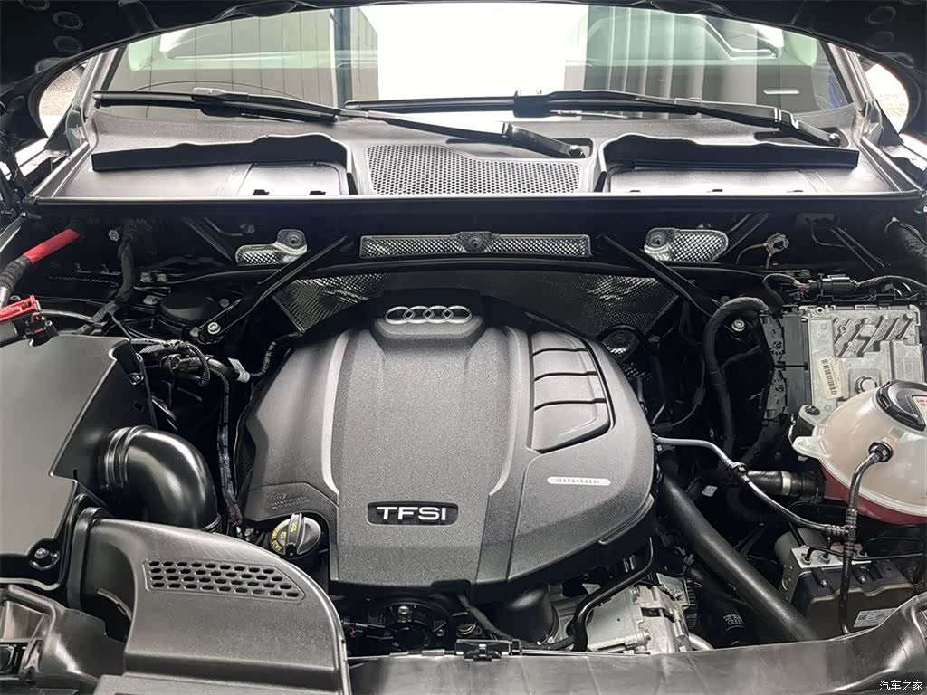 Audi Q5L, 2022 8