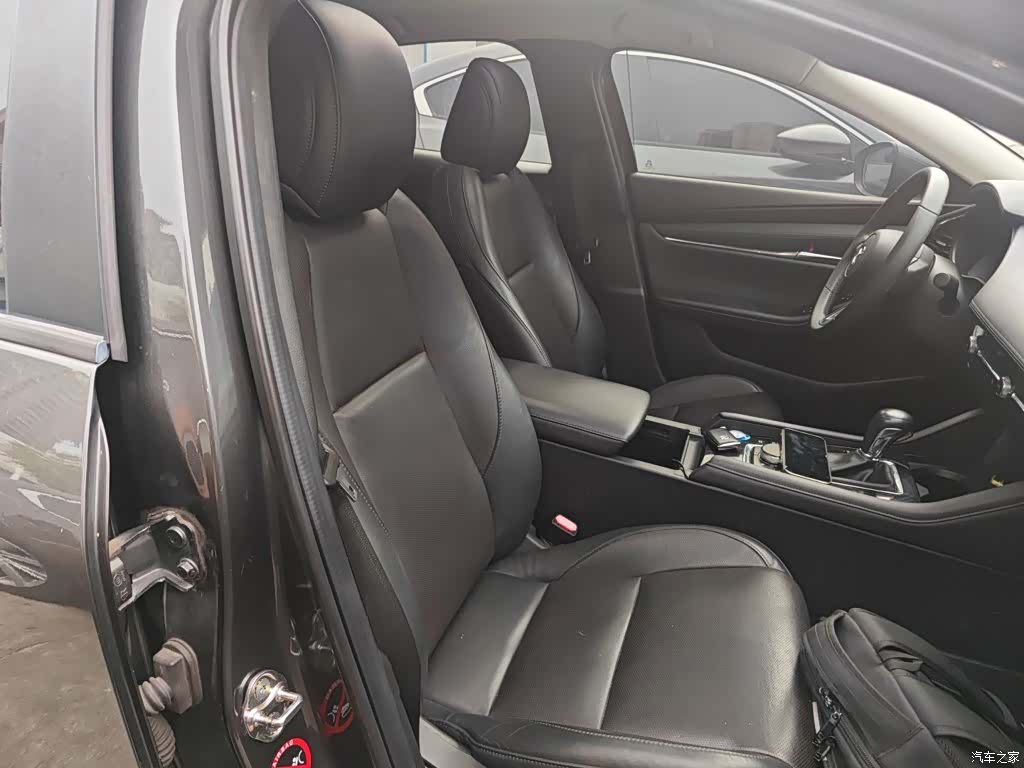 Mazda Mazda3, 2021 20
