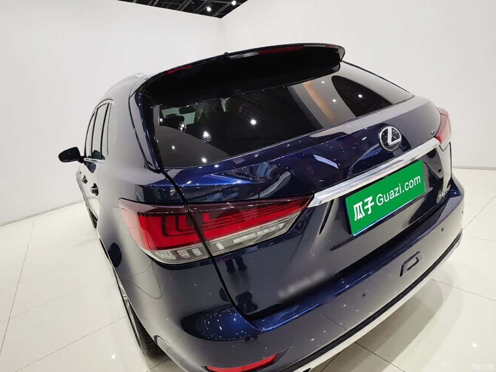 Lexus RX, 2022 23