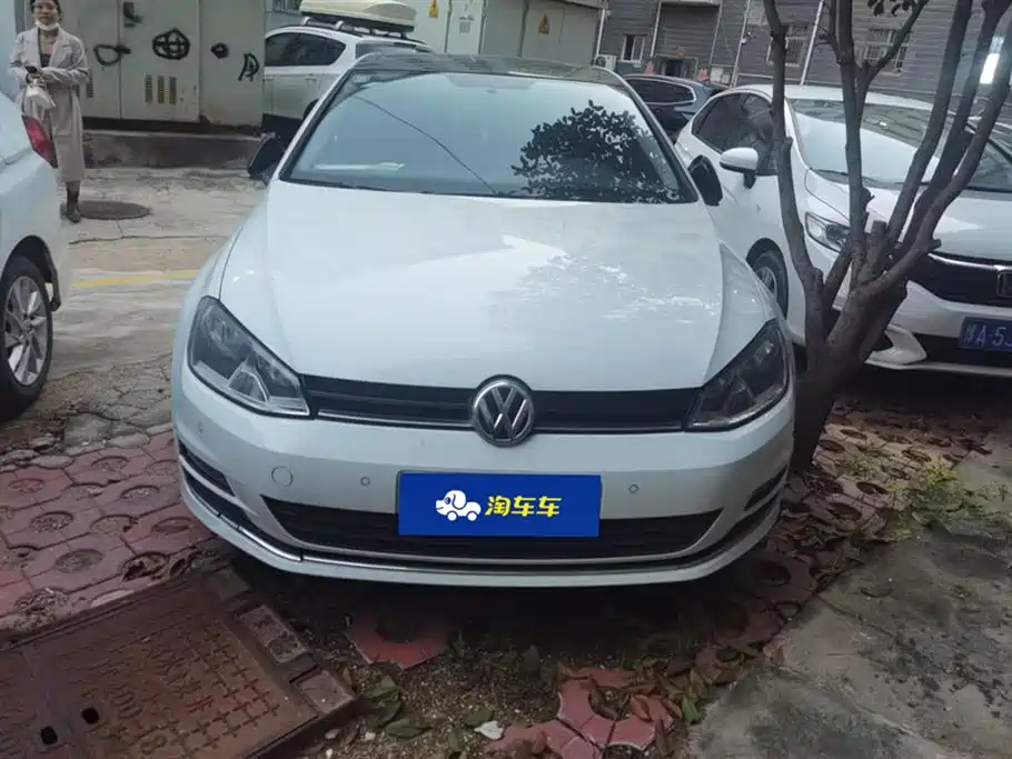 Volkswagen golf