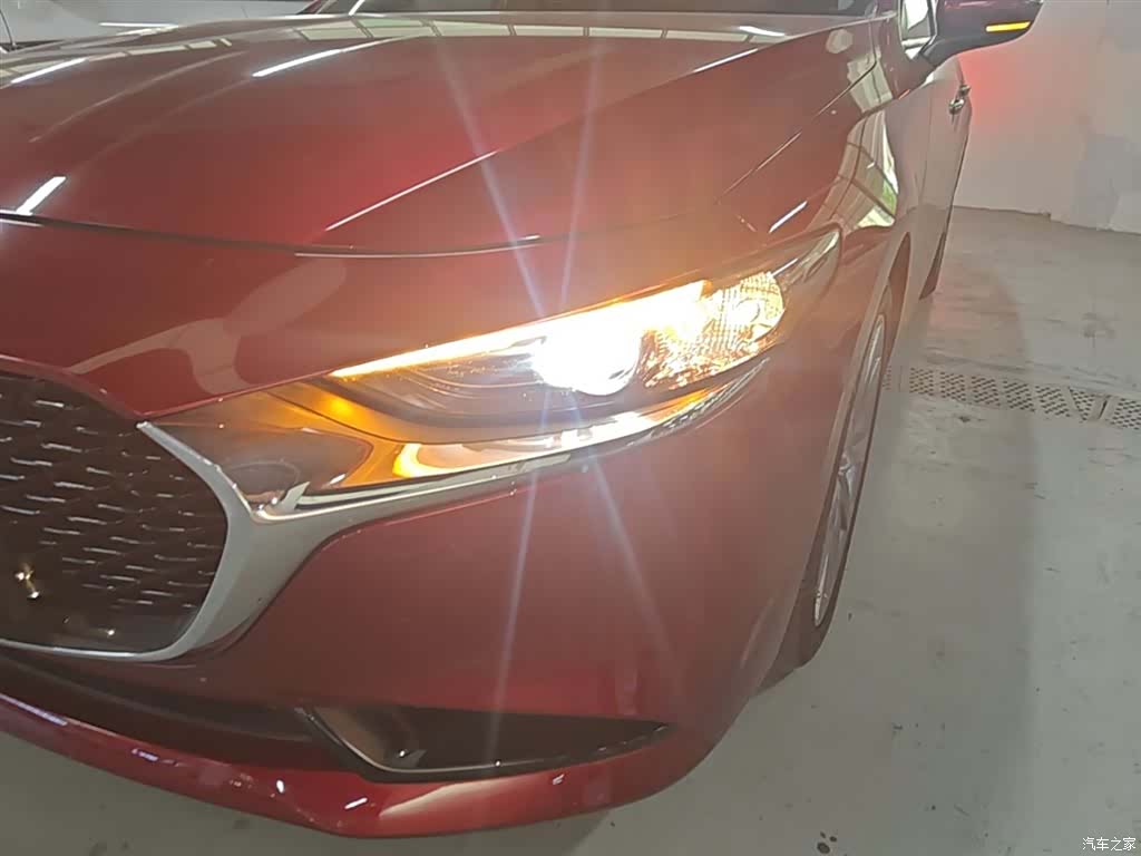 Mazda Mazda3, 2021 24