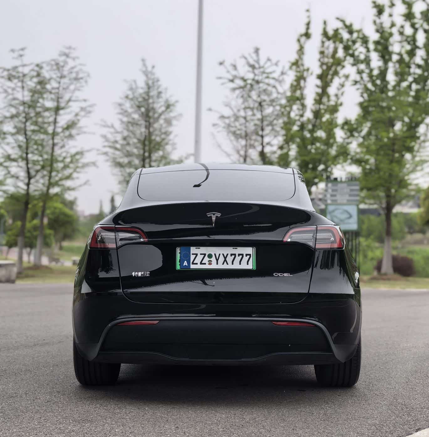 Tesla Model Y, 2022 16