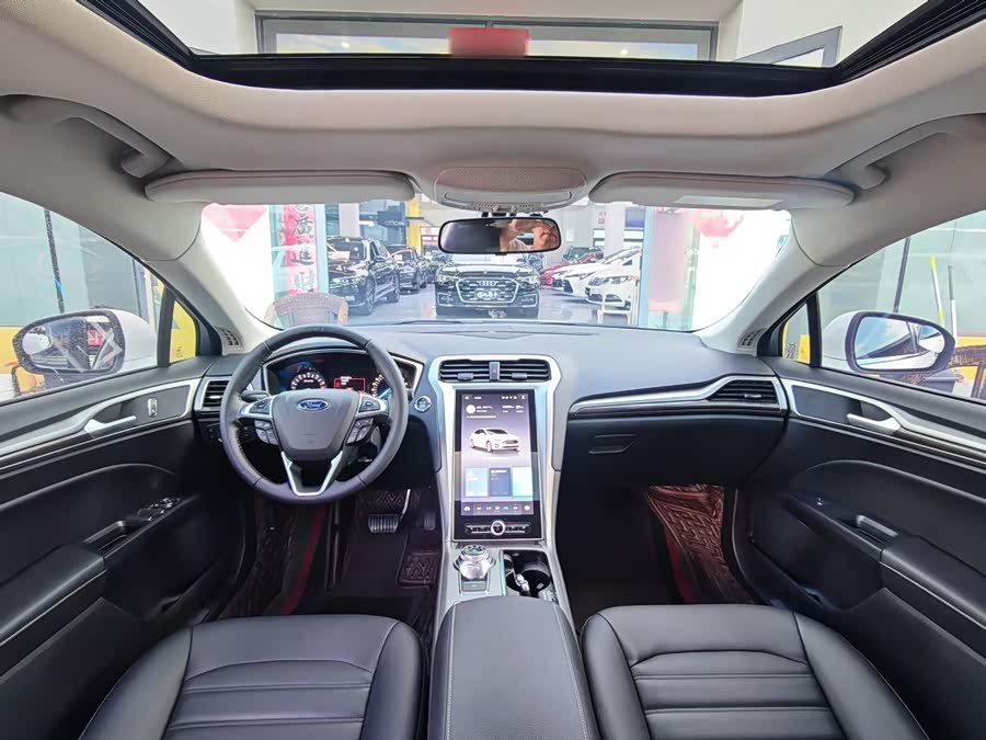 Ford Mondeo 2020, фото 8