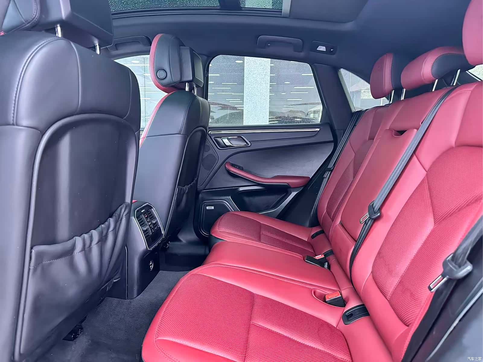 Porsche Macan, 2022 13