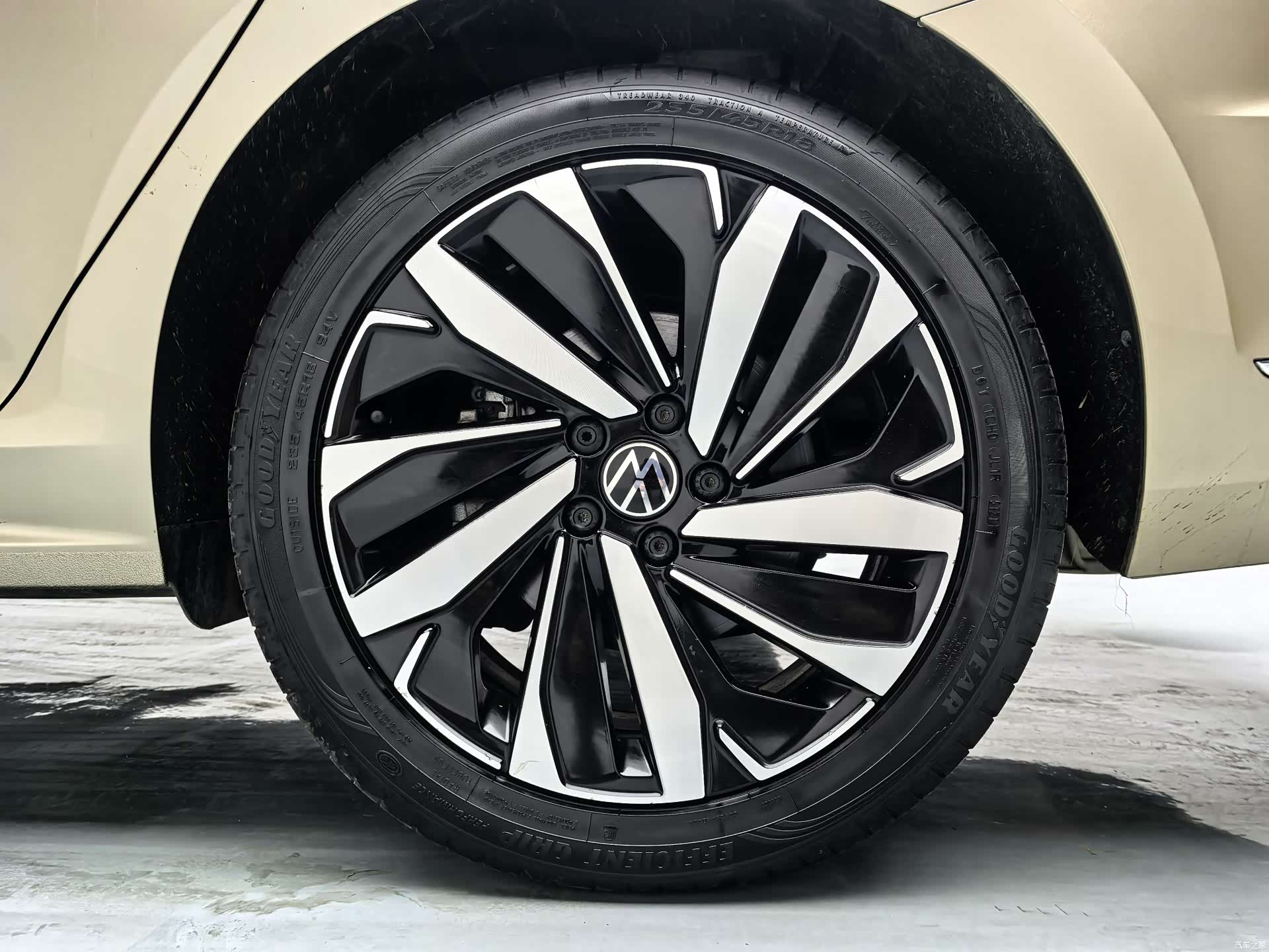 Volkswagen Passat, 2022 17