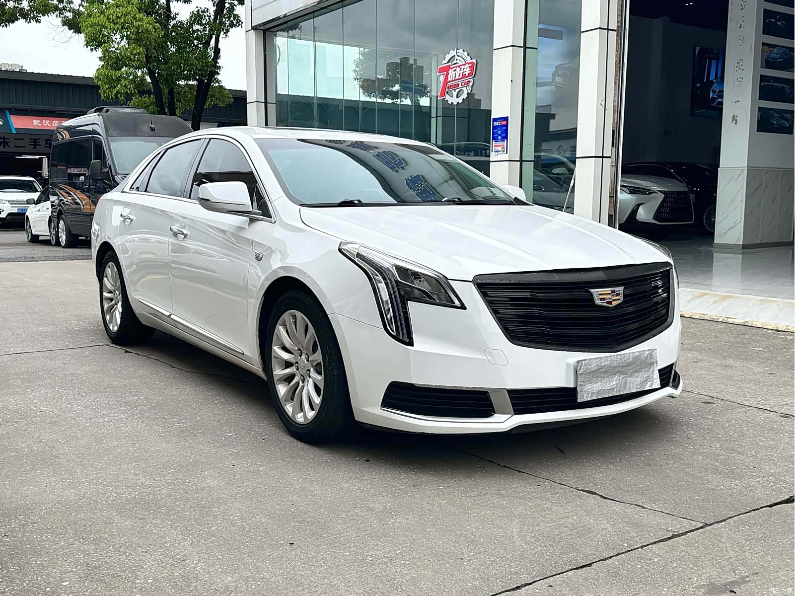 Cadillac XTS, 2018 3
