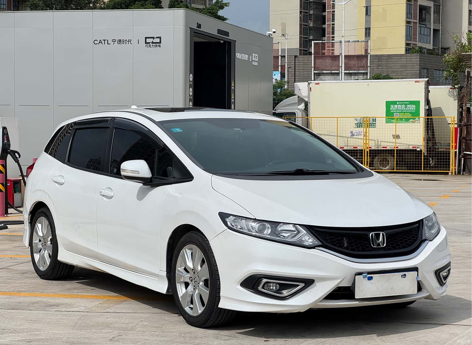 Honda Jade, 2016 3