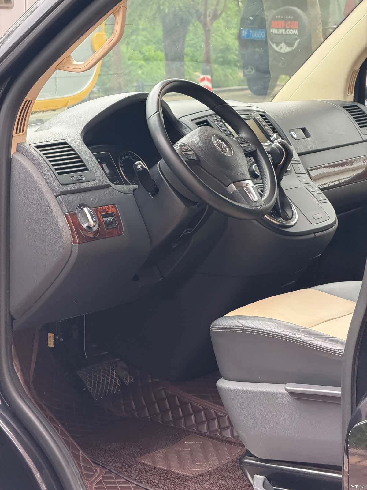 Volkswagen 65, 2016 7