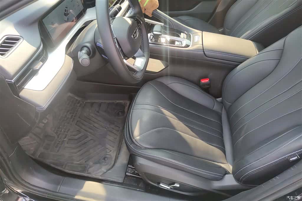 Geely Preface, 2026 9