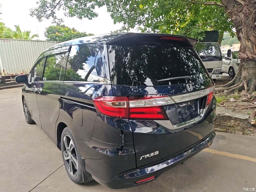 Honda Odyssey, 2016 все фото
